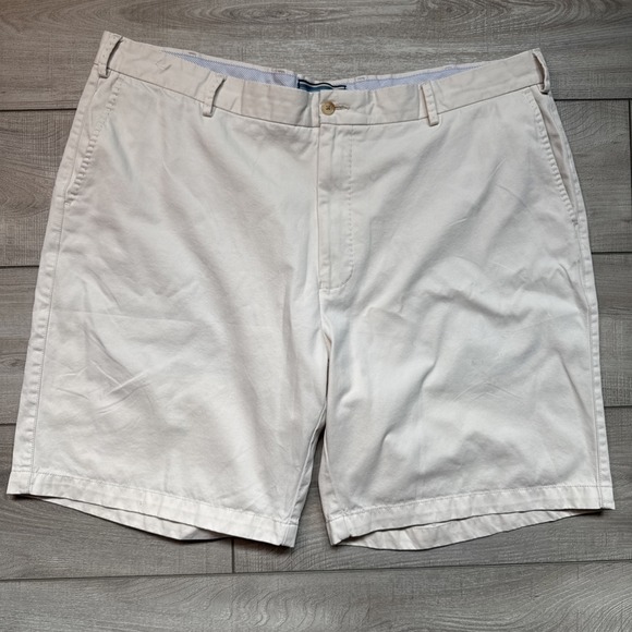 Peter Millar Pima Cotton Chino Shorts Men's Size 42 (Actual 40") Khaki Pockets - Picture 1 of 8